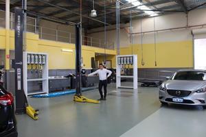 Service Dealer Auto Hoists Installed BendPak