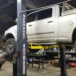 heavy Duty Two Post Truck Hoist High Capacity